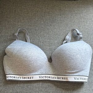 Victoria's Secret Light Gray Bra